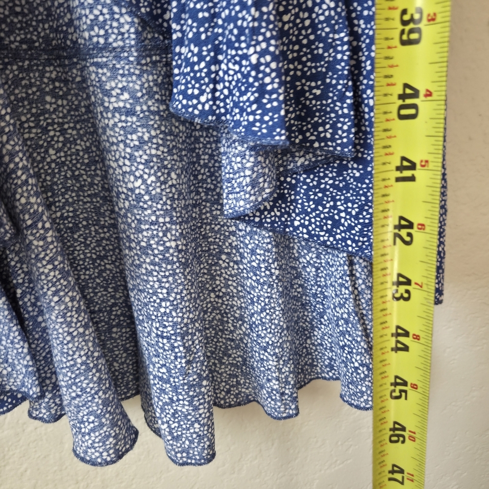 Zesica Wrap Fuffler Midi Dress Womens M Blue/White Floral Short Sleeve VNeck - Picture 15 of 16